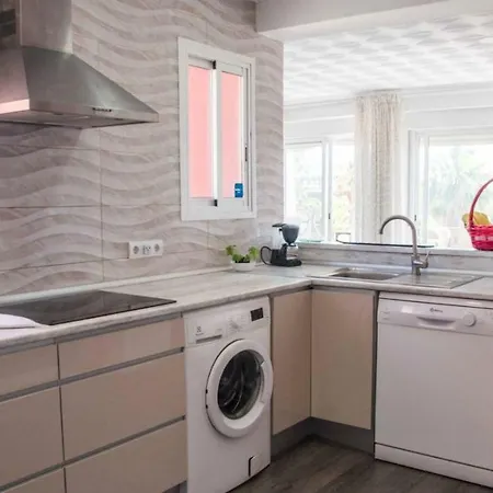 Апартаменты Apartmentsuitespain Atic Panoramic *