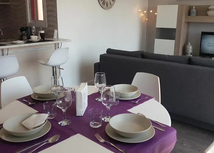 아파트 Apartmentsuitespain Atic Panoramic *