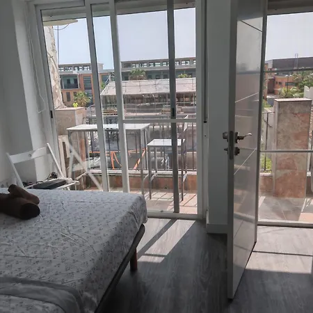 Apartmentsuitespain Atic Panoramic アパート *